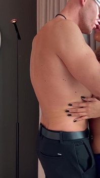 Chris liam si cewek semok jerman mianins dientot habis-habisan sama kontol besar