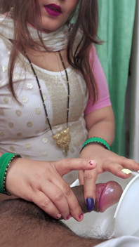 Chachi Ki Chudai- Chachi Helped Injured Stepson for Pissing, After Touches Dick She Can't Control Herself.