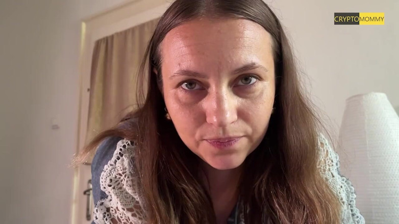 Crypto Mommy: Kadın egemenliği tam yüze oturma