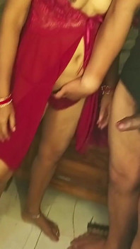 Punjabi mujra tanzende königin Simran super sexy tanz mit heißem engem ficken und kommen