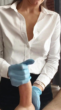 Máma se o tebe postará, nech mě si nasadit rukavice, část 5