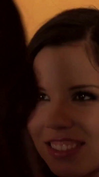 Grup seks lesbian hot mili jay, bambi, eve angel dan lesbian lainnya