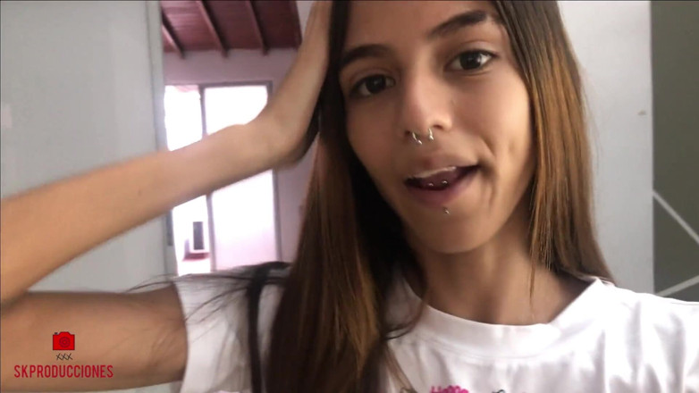 TUflacasex: Parlo per un po' con i miei follower mentre si...