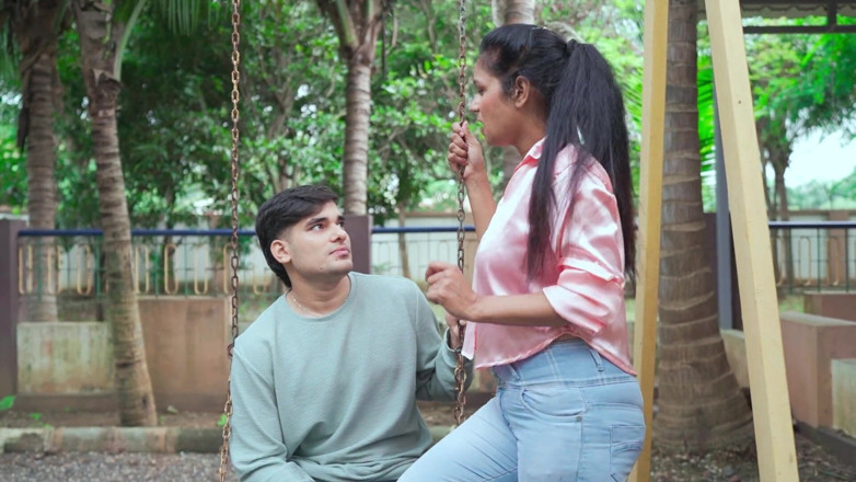 Desi Maal studios: Tía caliente llamó a su novio para el jardín y...