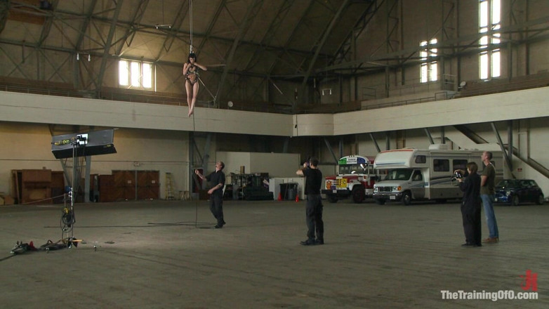 The Training of O by Kink: Лучшее послушание: высота, утопание и тьма