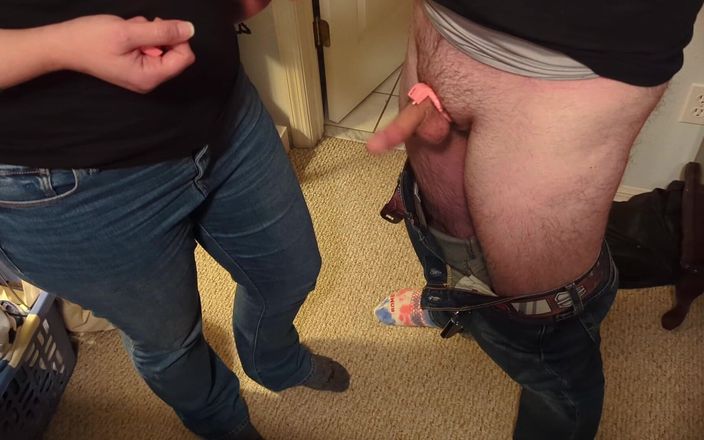Always Fun No Pants: Femdom, rendez-vous nocturne, une femme enfermée reçoit des jouets