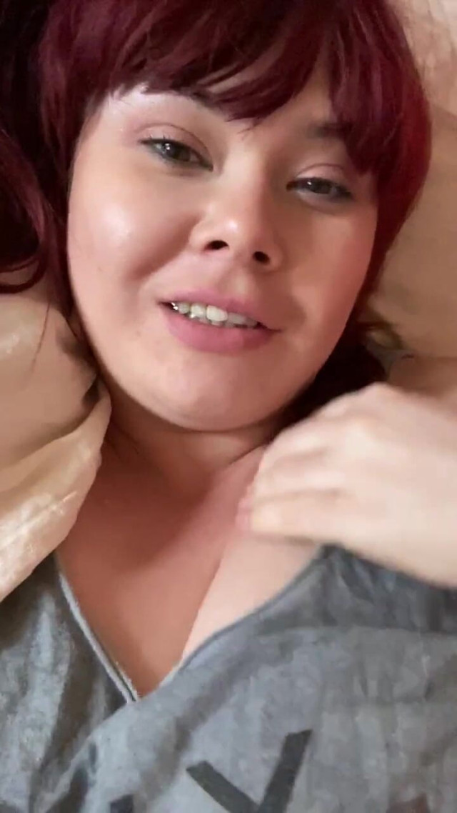 In Bed (Roxanne Miller)