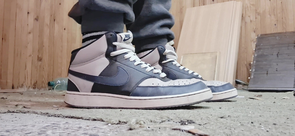 jerkofflover: Nike Sneakers on My Feet
