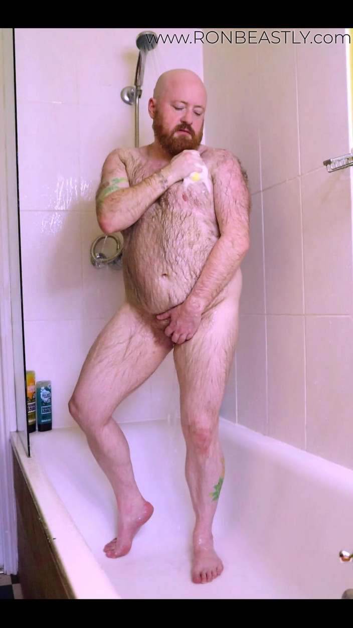 RonBeastlyFTM: Ging onder de douche om schoon te maken, werd uiteindelijk...