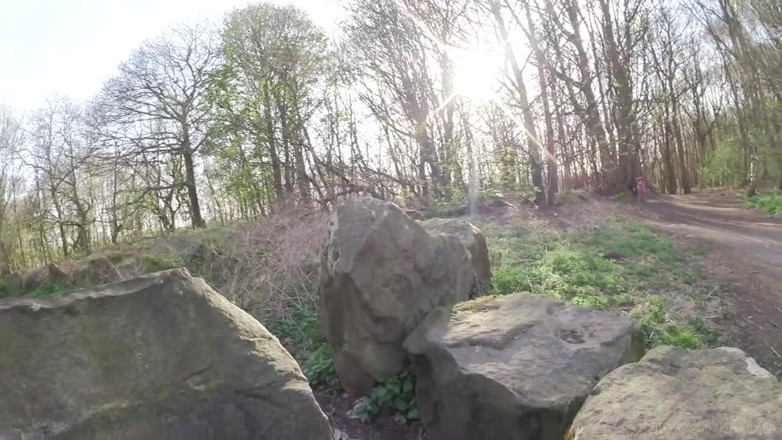 Faye Taylor: Outdoor desperation and pissing in my leggings