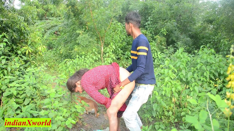 Indian Xshot: Секс на свидании в джунглях с новой подругой! Индийский секс на улице