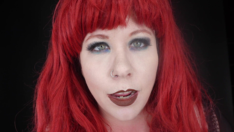 Deanna deadly: Sensuale joi per i miei occhi, contatto visivo e trucco...