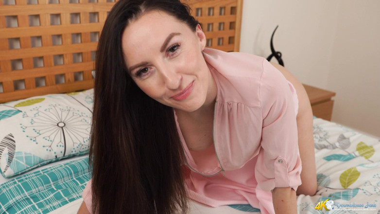 DownblouseJerk: Casual Flash - JOI