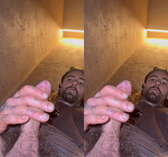 JackSpanish: Dövmeli kaslı solo - erotik vr eğitimi ve okşuyor (4k sbs)
