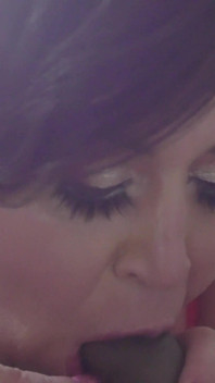 Kyliebbw si mangia quel cazzo