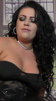 Dildo hitam berkongkek