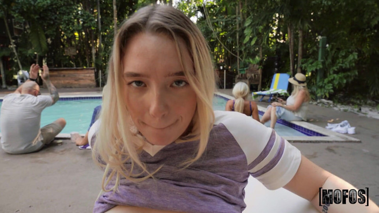 Lets Post It: Lets Post It - Cock Sucking at the Bbq