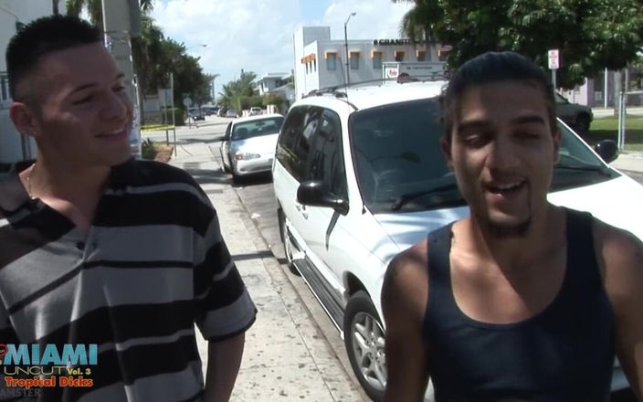 Papi Cock: Miami kesilmemiş #3 - tropikal sahnesi 4 - bebek aguilar ve speedy jay