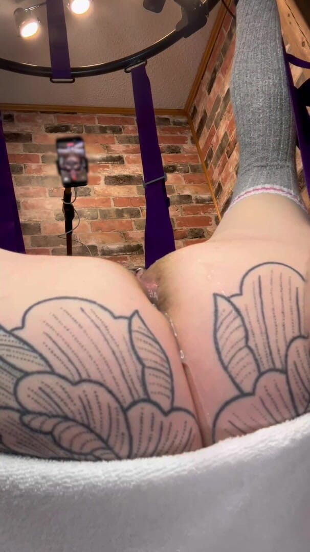 Slave Gigi: Greedy Cunt Swallows the Big Toys Whole