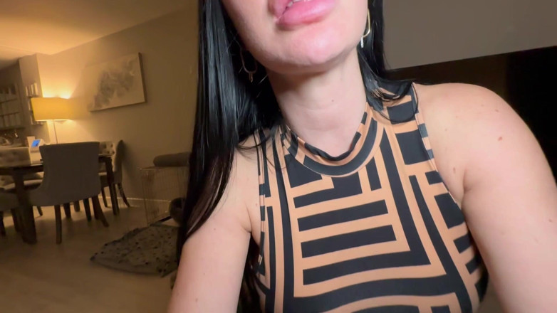 Jasmine Jae: 저녁 식사 데이트 빨고 섹스