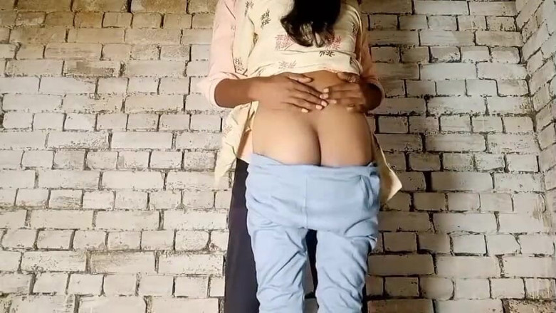Shivanibaby: Real Sex with Girlfriend at Night