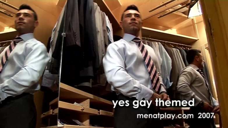 MenAtPlay: Sebastian no Armário
