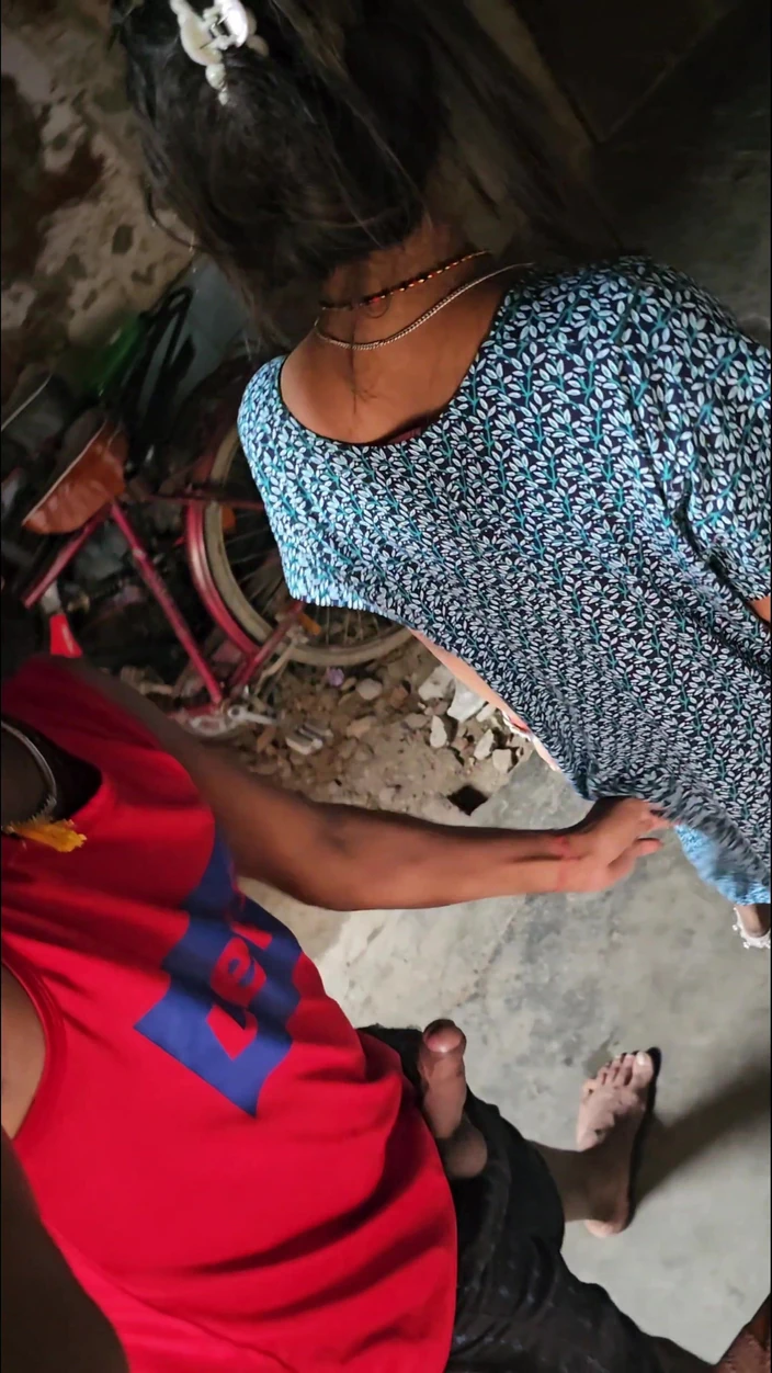 Aalox: Desi Village Girlfriend Boyfriend Real Homemade Fucking in Indian Village