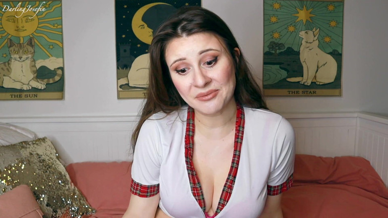 Darling Josefin: Lovită de bonă