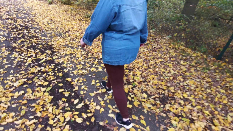 Bouncy Tits Action: Happy Pussy and Titslapping in and Outdoor