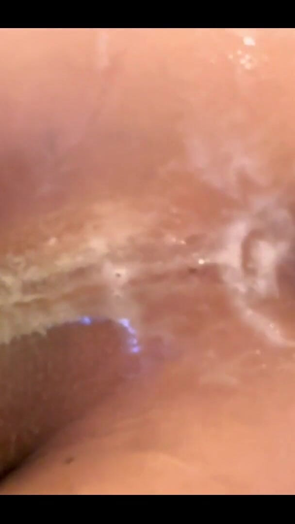 Lanbiqiancao: I Love Cum.