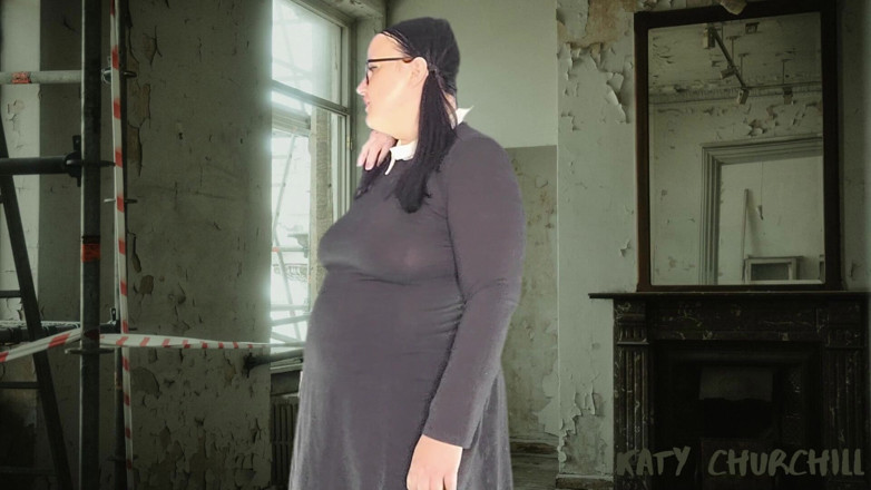 Katy Churchill: Awek Addams Montel Rabu berkongkek dengan perkara