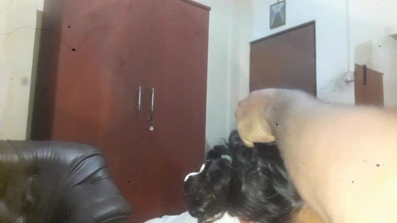 Tina Baby: StepUncle našel moje porno na mém počítači