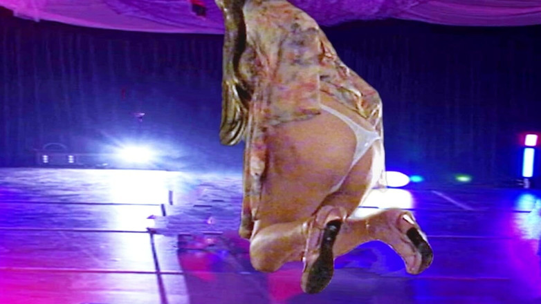 Pai-chan: Оголене шоу Virgin Geisha Pai-chan в Оманко