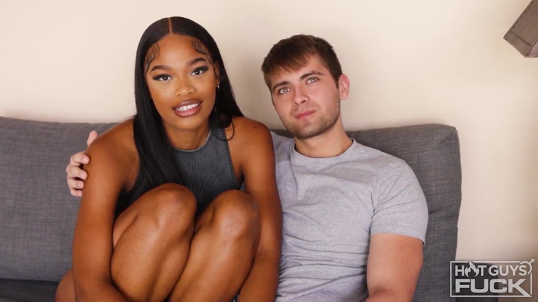 Hot Guys Fuck: Wow! Gadis kulit hitam 18 tahun kulit hitam paling hot lagi...