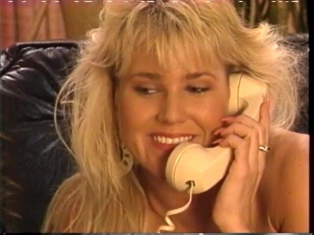 Girl on Girl: Gagica blondă Lauryl Canyon și bruneta sexy Brandy Wime sunt adoră...