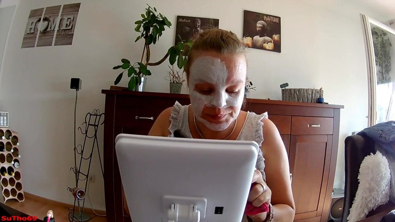 Sutho69: Makeup and cum