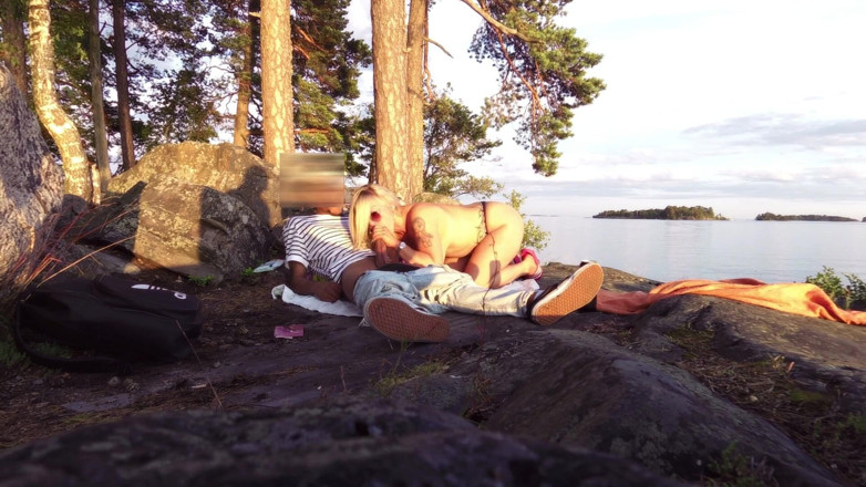 Bunny Production: Bianca and BBC bull on the beach