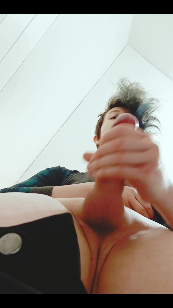 Real Gril: Oeps ik kwam helemaal over je gezicht, smaakt het goed?