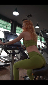 Who Wants to Be My Gym Partner After Watching This?