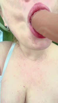 Blowjob-nahaufnahme (nachahmung)