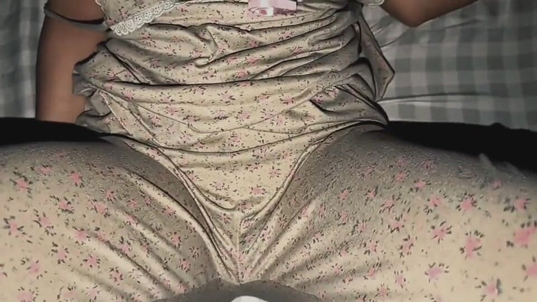 Alis babe: Bini Asia seksi viral dikongkek pada waktu malam oleh bosnya