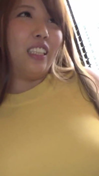 Internet Hook-up: a Big-tit Wife, Shaved Pussy Rubbing and Sucking My Cock -3