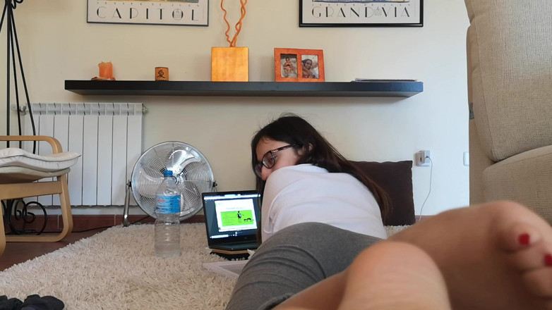 Miss Lith Domina: Feet Ignore