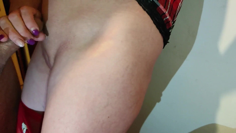 Winonna8: College girl gets fucked and takes a big cum