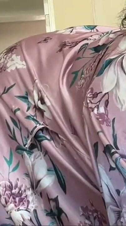 Legendary Booty Overdose: SSBBWミルフストリップティーズ