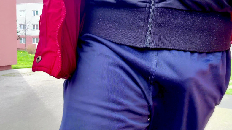 MrMagicDevil: Guarda Com'è Questo Che Si Sta Mostrando... Spudoratamente. E Me...