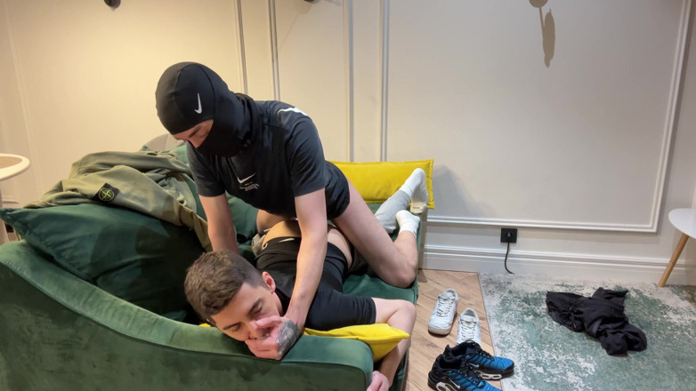 1JackDaniel: Hot Gay Sex with Sneakers and Dirty Socks