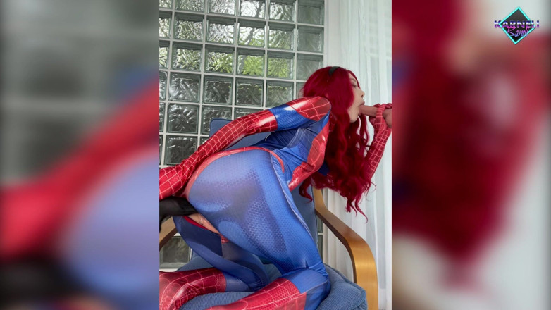 Karneli Bandi: Spider Lady Adventure - trénink děvky