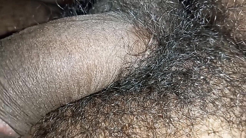 Sweet Indian cock: Индийская жена лижет киску пареньку-гею ночь на улице