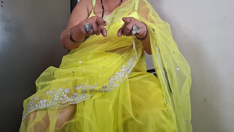 TABOOBREAKERS: Taboobreakers Shilpa dalam Saree Colour Lemon